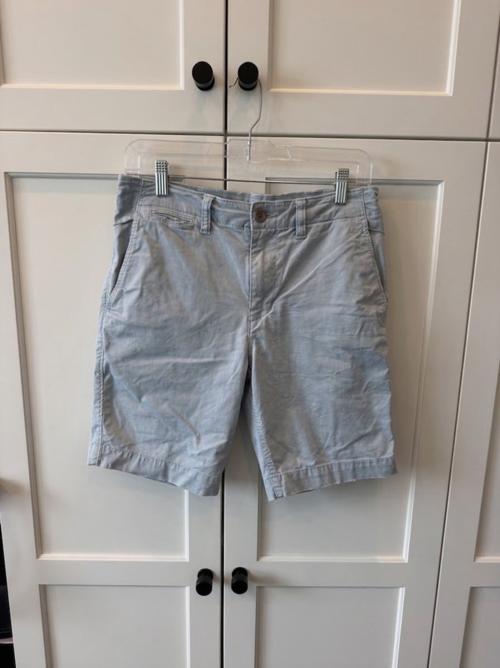 American Eagle Outfitters Light Gray Men’s Chino Shorts